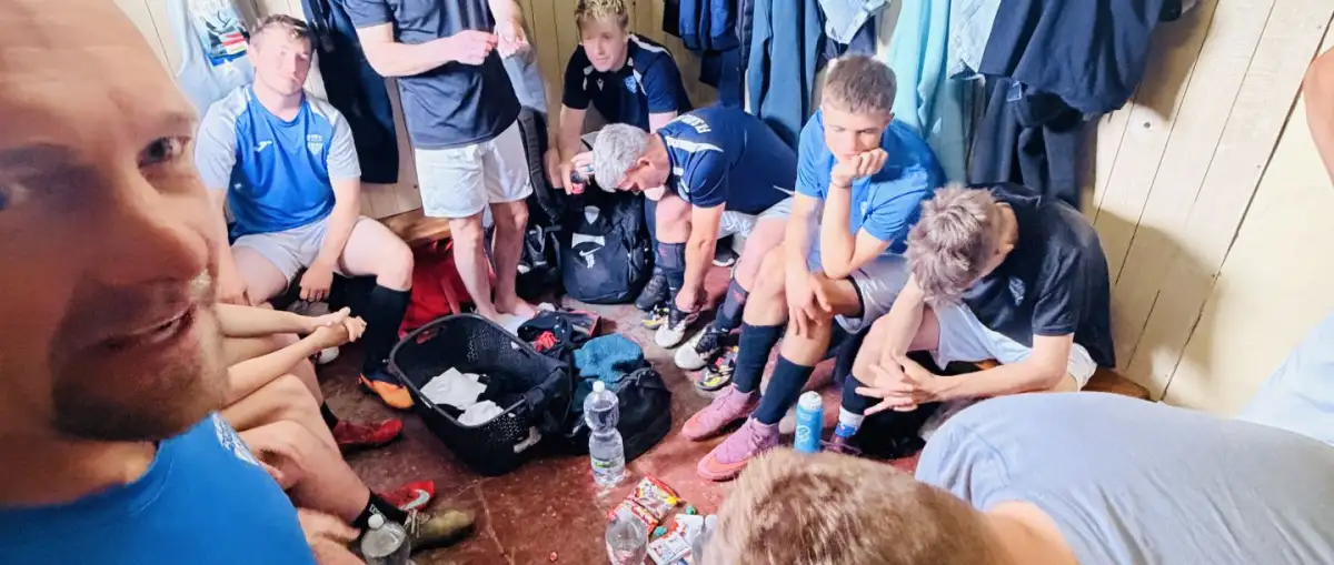 B-tým nezvládl duel v Bratronicích. Domácí otočili utkání v závěru