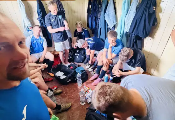B-tým nezvládl duel v Bratronicích. Domácí otočili utkání v závěru
