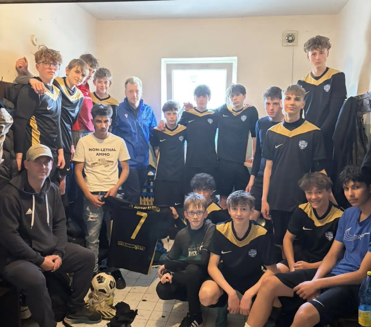 Starší žáci si s chutí zastříleli, premiéra Dominika Krále ozdobená krásným gólem